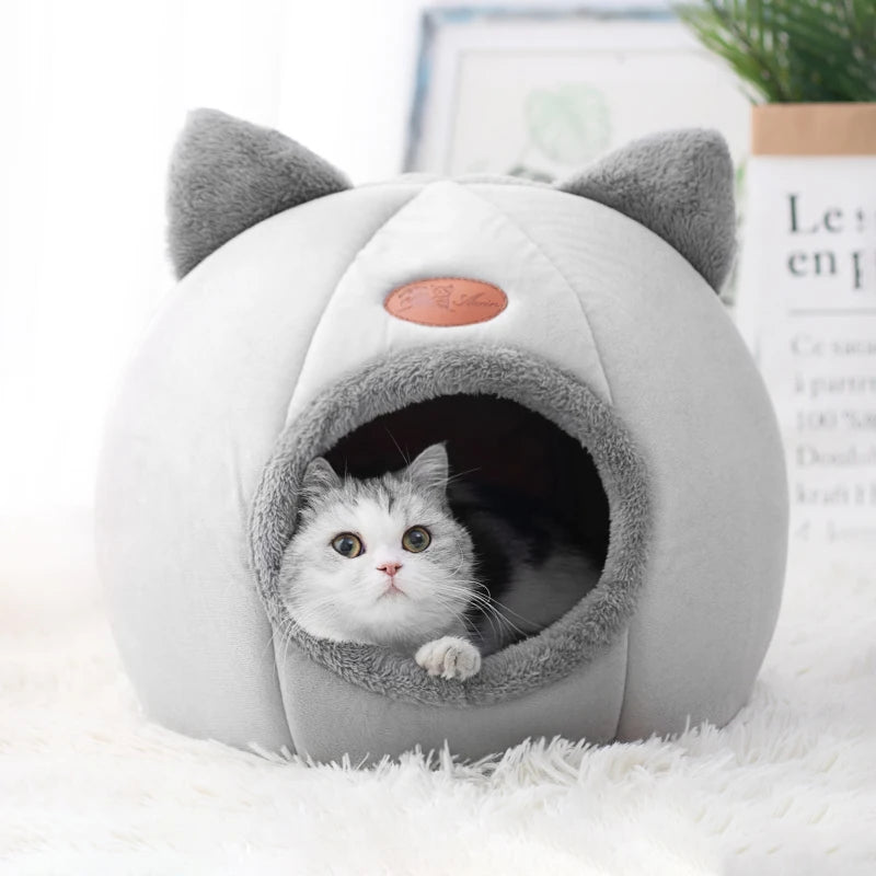 SerenityNest™ Cosy Cat Bed