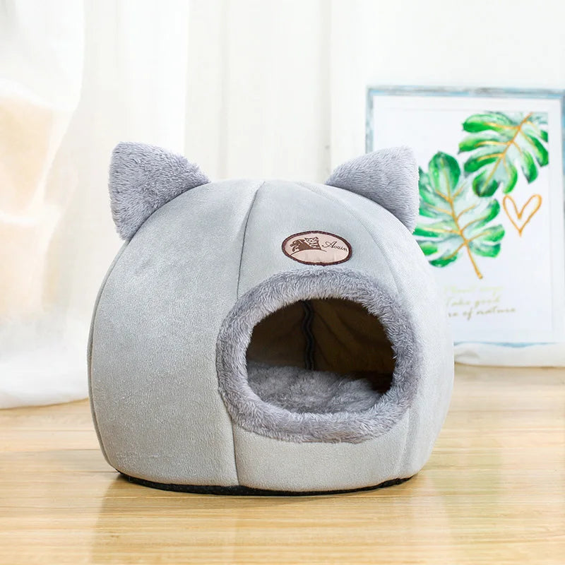 SerenityNest™ Cosy Cat Bed