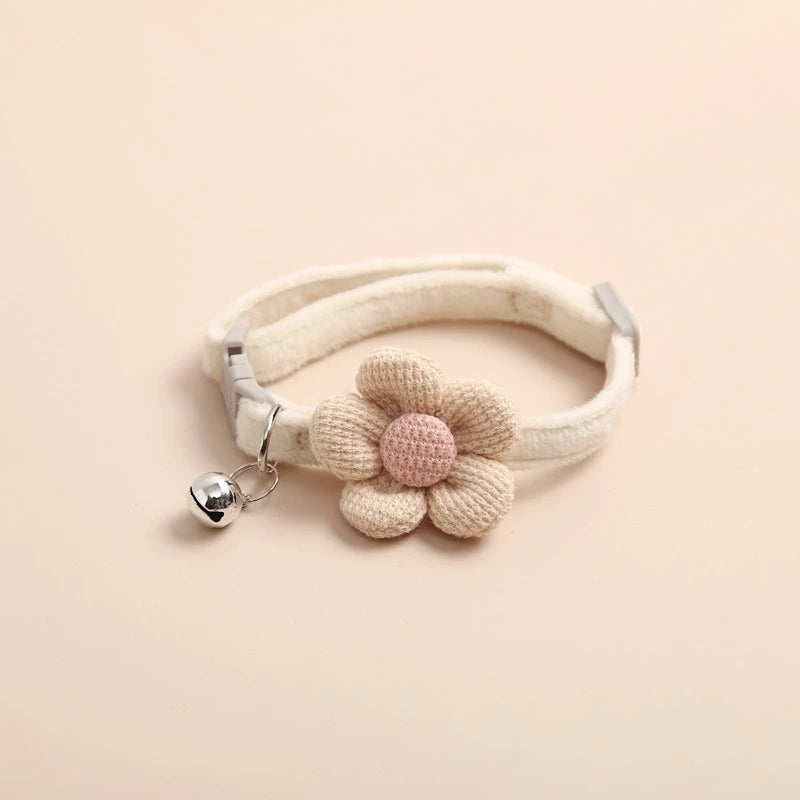 Cute Flower Pet Collar with Bell