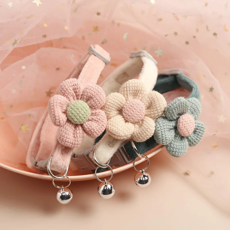 Cute Flower Pet Collar with Bell